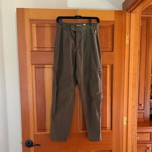 Columbia Womens Olive Cargo Convertible Hiking Pants— Dark Olive Green